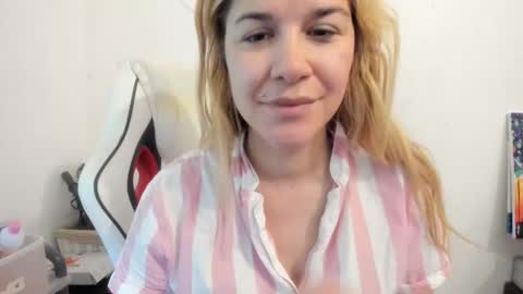 MIA online show from September 30, 9:58 am