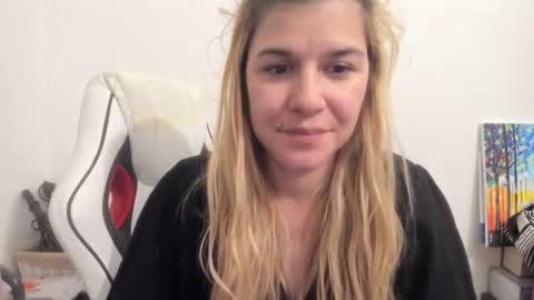 MIA online show from October 3, 9:12 pm