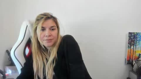 MIA online show from October 6, 10:45 am