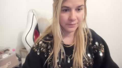 MIA online show from October 8, 9:45 pm