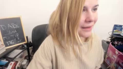 MIA online show from February 23, 7:33 pm