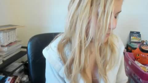 MIA online show from February 28, 8:59 am