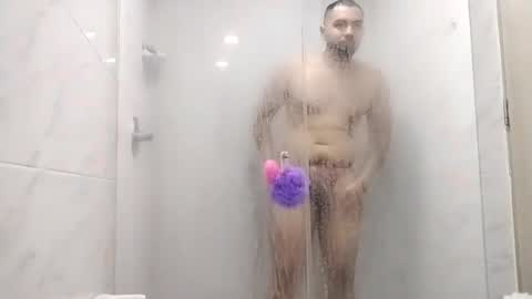 arturguy01 online show from January 14, 1:28 pm