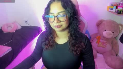 artxmisa7 online show from March 11, 5:02 am
