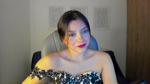 Snapshot of ary_cam230 chatting on January 11, 12:12 am Zahaara online show from January 11, 12:12 am