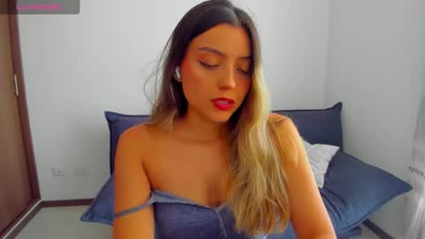 Snapshot of ary_cam230 chatting on September 14, 8:41 pm Zahaara online show from September 14, 8:41 pm