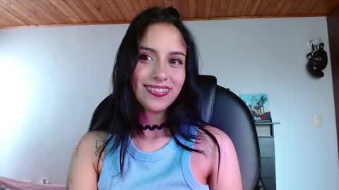   Independent Model online show from October 20, 7:36 pm