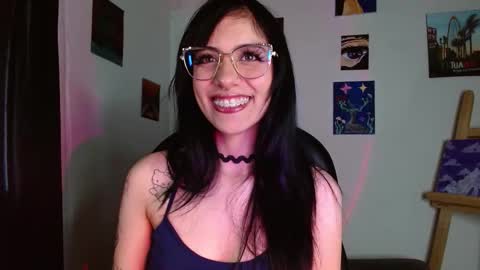   Independent Model online show from February 27, 5:13 pm