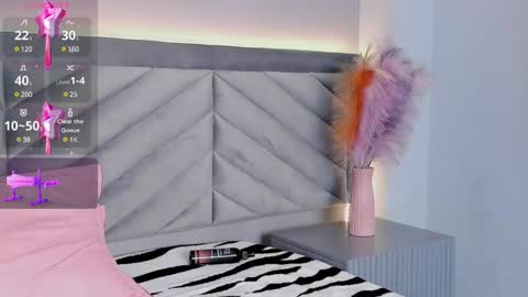 ARY THOMPSON online show from December 1, 9:26 pm