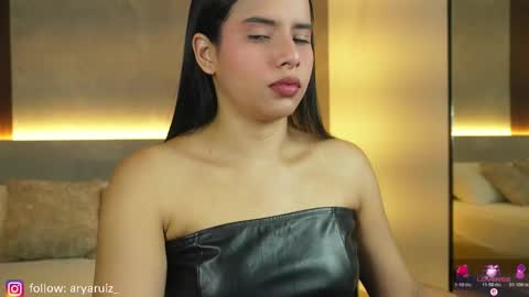 Snapshot of arya_ruiz chatting on March 17, 12:30 pm Arya online show from March 17, 12:30 pm