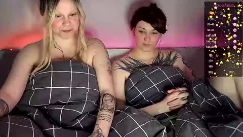 Arya brunett and Cassie blond online show from March 4, 10:35 am
