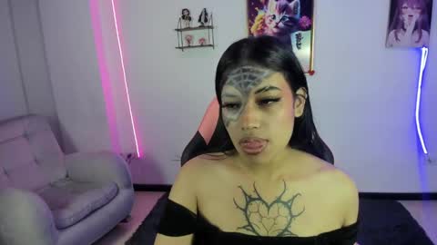 aryahmoonn online show from May 13, 4:10 am