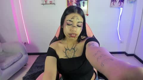 aryahmoonn online show from May 13, 7:00 pm
