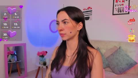 Snapshot of aryane_art_ chatting on April 9, 11:32 pm carol online show from April 9, 11:32 pm