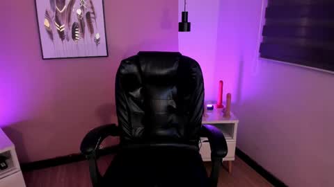 Asami  online show from September 19, 10:10 pm