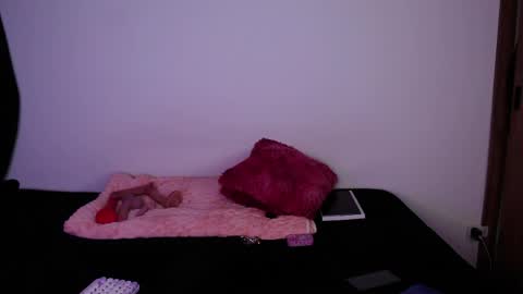 Asami  online show from April 26, 9:45 pm