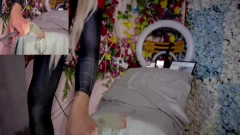 Snapshot of asami_y chatting on October 31, 4:57 am Asami online show from October 31, 4:57 am