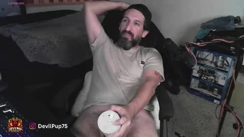 devilPup75 online show from February 3, 6:40 am