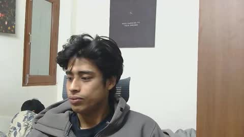 Snapshot of ash2730 chatting on December 22, 12:18 am ash2730 online show from December 22, 12:18 am