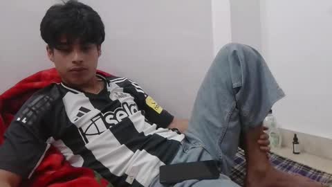 Snapshot of ash2730 chatting on February 8, 4:54 pm ash2730 online show from February 8, 4:54 pm