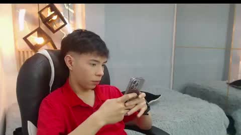 ash_kai online show from July 28, 8:52 pm