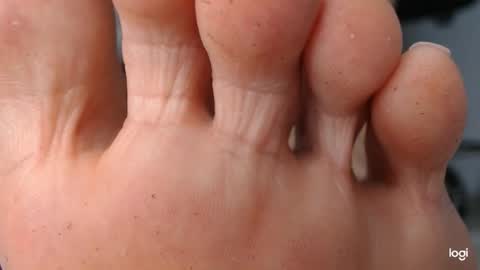 Snapshot of ash_nicefeet chatting on February 18, 5:09 am ashley online show from February 18, 5:09 am