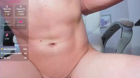 ash online show from February 1, 9:43 am