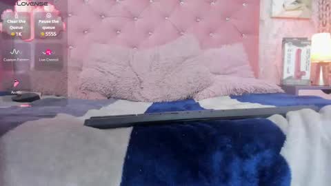ash online show from February 4, 3:33 am