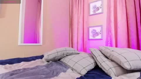 ash online show from February 27, 3:04 am