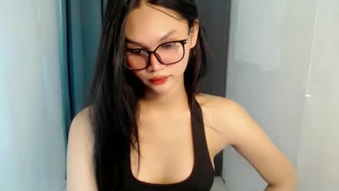 Snapshot of ash_sexdoll chatting on March 28, 5:07 am ASH online show from March 28, 5:07 am