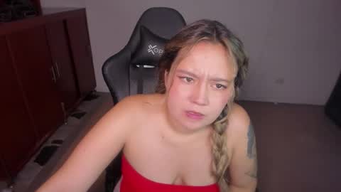 ash_smith1 online show from September 26, 11:20 pm