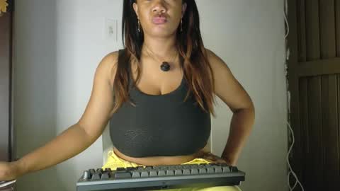 ashanty_1012 online show from February 16, 12:07 am