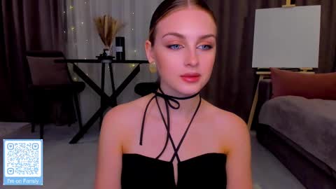 Snapshot of ashbunny_ chatting on February 14, 5:14 pm your pretty Ashley online show from February 14, 5:14 pm