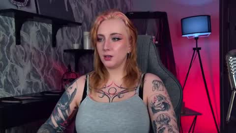 AshleyAshe  online show from April 19, 3:06 am