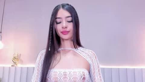 I am Ashley online show from October 8, 7:33 pm