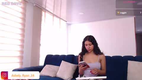 Ashley And Ryan  online show from February 27, 7:47 pm