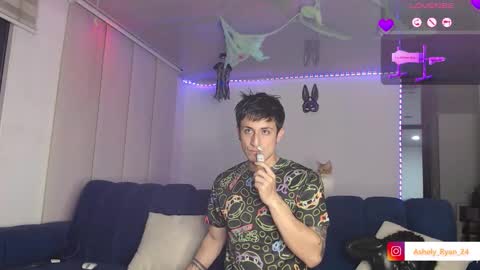 Ashley And Ryan  online show from October 6, 12:08 am