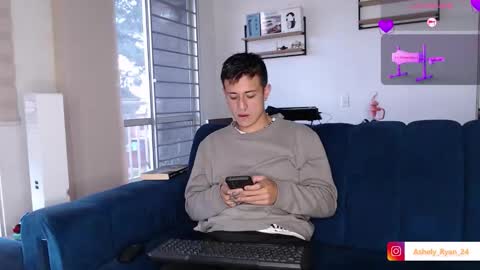 Ashley And Ryan  online show from January 14, 10:47 pm