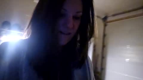 Snapshot of ashelynngrey1986 chatting on December 3, 1:08 am Ashelynn Grey online show from December 3, 1:08 am