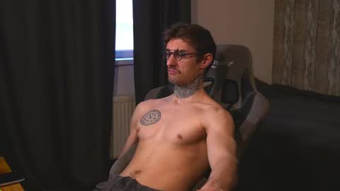 Jerk Machine online show from May 14, 7:48 am