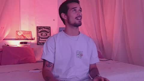 Snapshot of asherxxx_ chatting on February 9, 12:36 am CARIBBEAN DREAM online show from February 9, 12:36 am