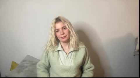 Snapshot of ashleebby818 chatting on January 13, 3:56 am Ashlee online show from January 13, 3:56 am