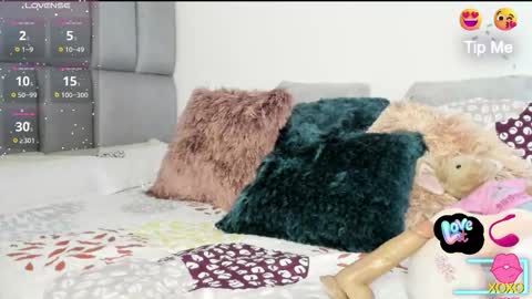 Carolina  online show from January 9, 10:33 pm