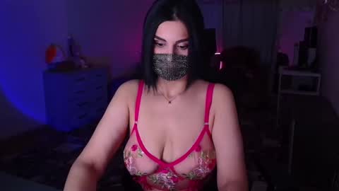   Yasmina   online show from December 6, 4:58 am