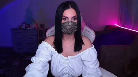   Yasmina   online show from February 1, 3:52 am