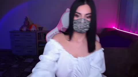   Yasmina   online show from February 7, 3:23 am