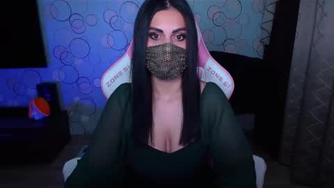   Yasmina   online show from October 4, 5:05 am