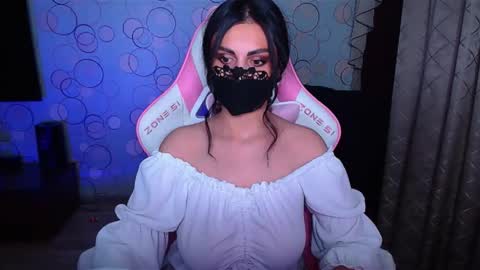   Yasmina   online show from November 7, 4:23 am