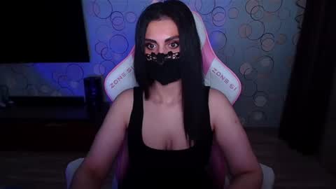   Yasmina   online show from May 20, 5:02 am