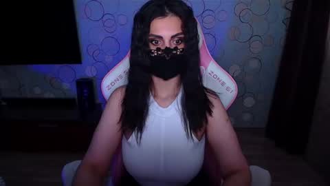   Yasmina   online show from May 22, 5:03 am